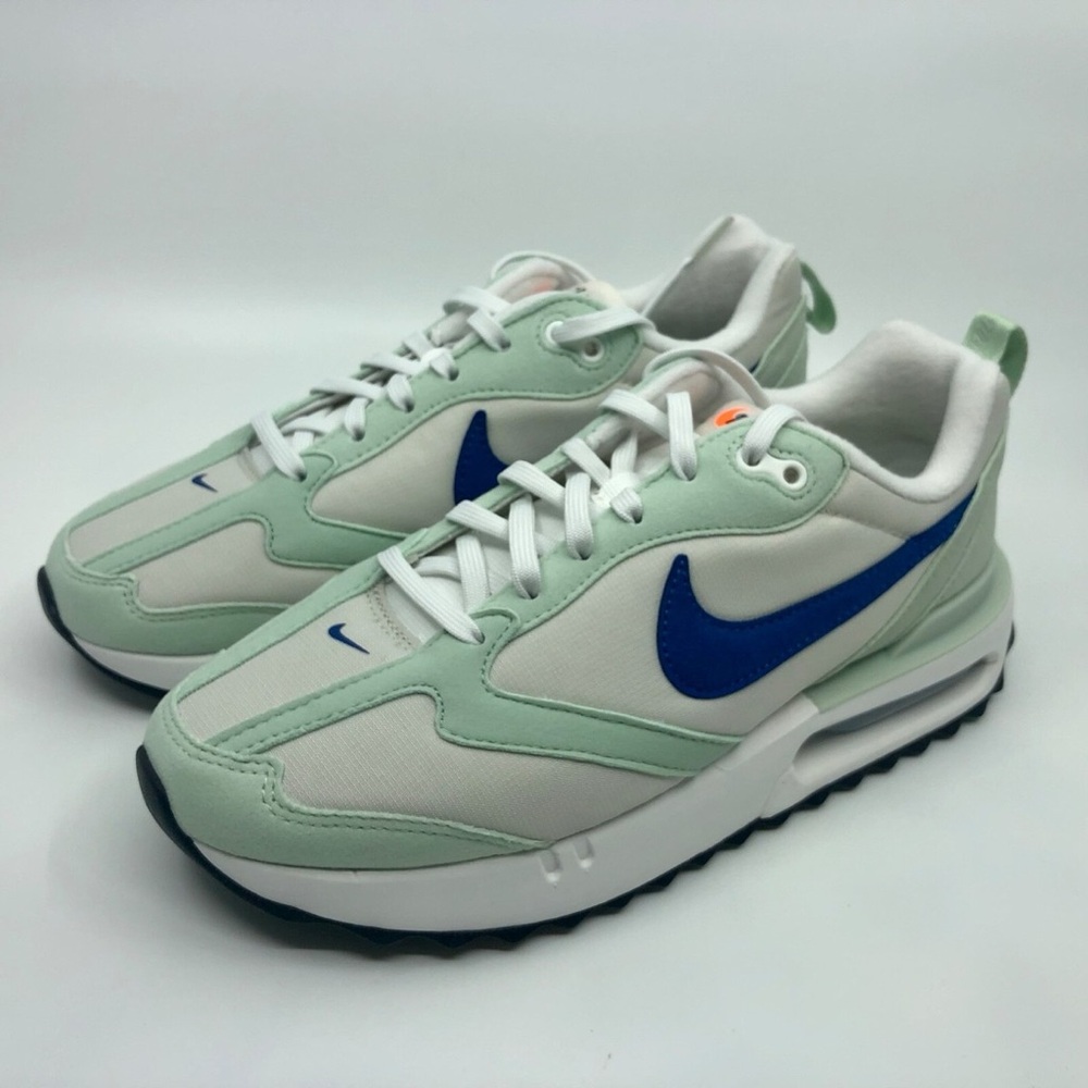 Nike air max dawn womens size 8